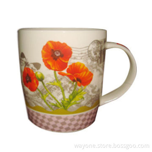 Mug in Poppy/Stamp/Butterfly Design, with 12oz Volume